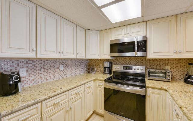 Beautiful Brigantine Condo w/ Patio & Beach Access