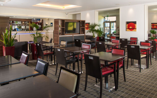 Holiday Inn Express London - Dartford by IHG