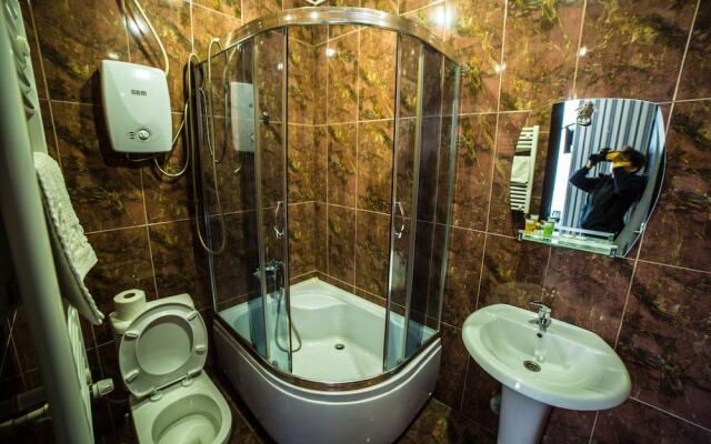Hotel Rostus