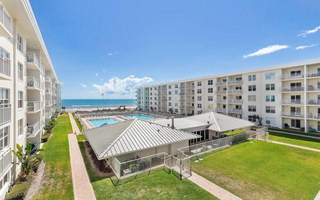 Sea Coast Gardens II 316