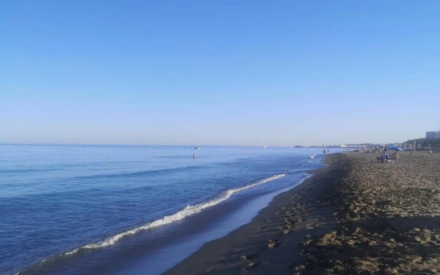 Carihuela Playa Los Nidos 1