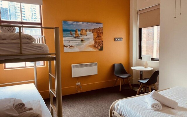 YHA Melbourne Central