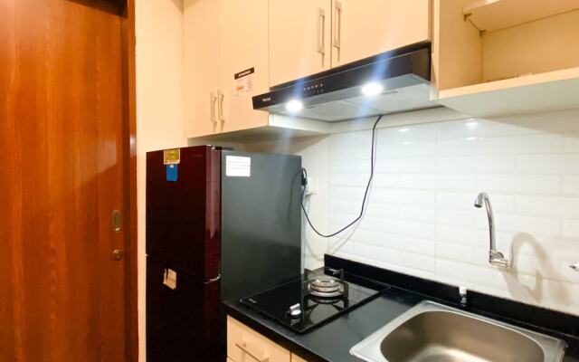 Modern And Homey Studio At Grand Kamala Lagoon Apartment