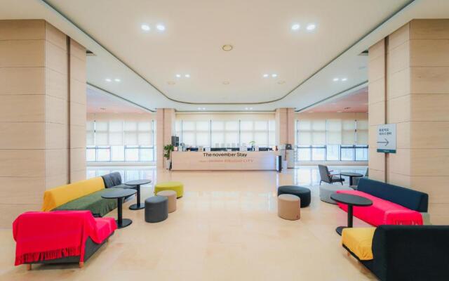 The November Stay In Landmark