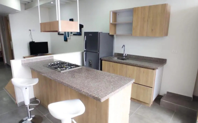 San Martin- Moderno y confortable apartaestudio sector rosales