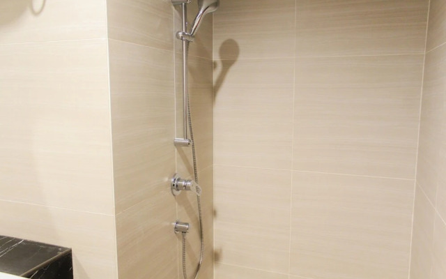 Homey and Comfort Studio at West Vista Apartment