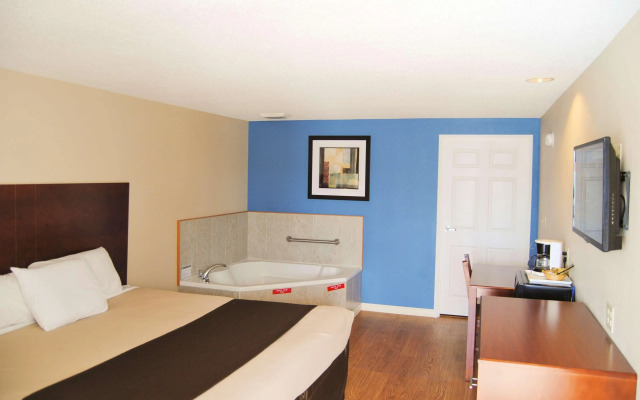 Americas Best Value Inn & Suites St. Clairsville Wheeling