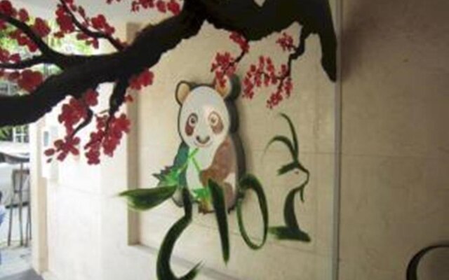 Panda Hotel