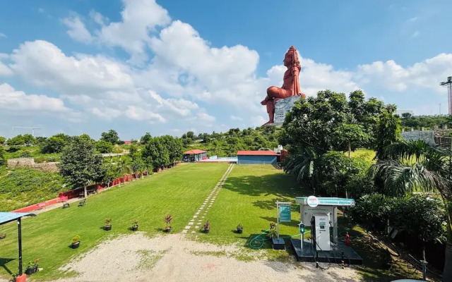 Shiv Ashray Resort