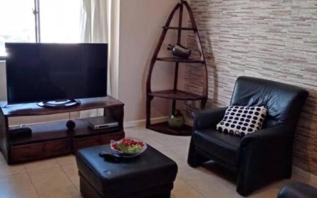 Nyayo Embakasi 3 bedroom Furnished Apartment