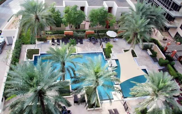 Sleek 3BR Maid s Room w Burj Khalifa View - Apartment in ดูไบ - Photo 4