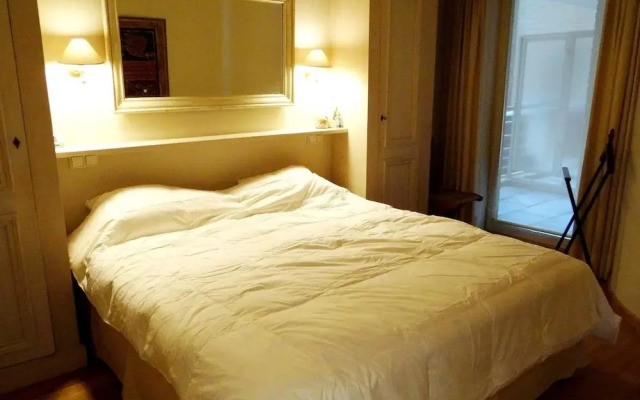 Seaside Comfort With Parking