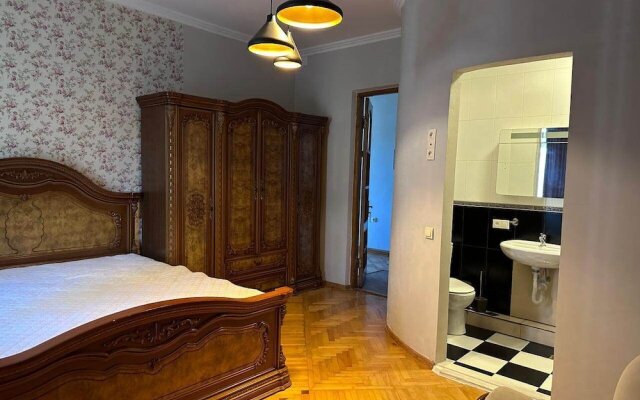 Hotel Home 21 Batumi