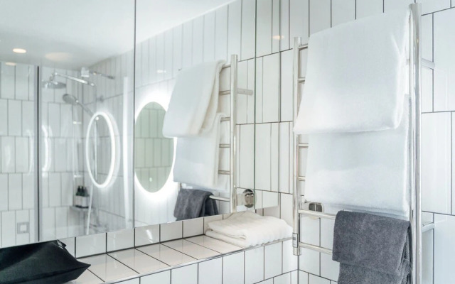 Unity Helsinki - A Studio Hotel