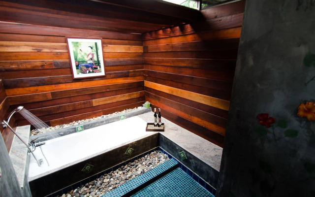 Maikaew Damnoen Resort