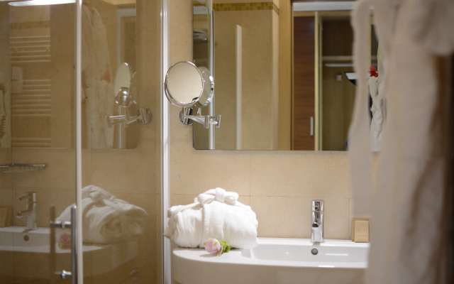 Hotel Vittoria Resort Pool & Spa