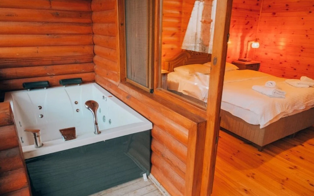 Mila Garden Villas & Bungalows