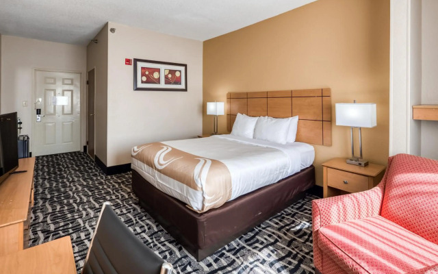 Quality Inn and Suites Springfield Southwest near I-72