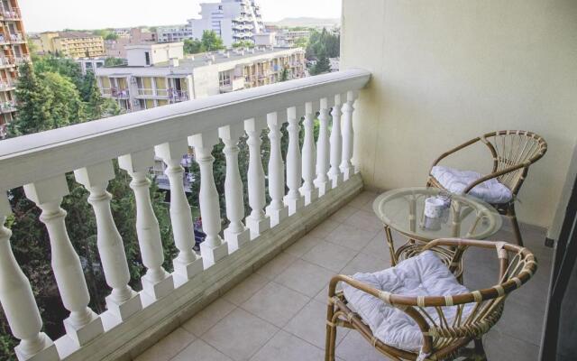 Private Studio in Planet Hotel, Sunny Beach Center