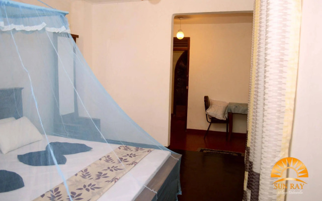 Sun Ray Village Dalwella