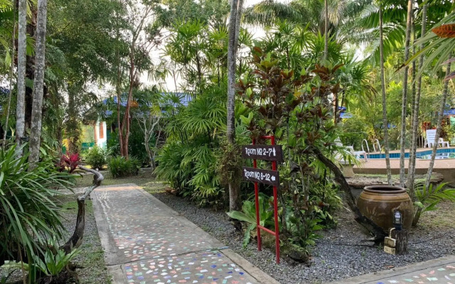 Baan Po Ngam Resort