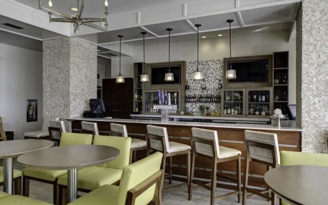 DoubleTree by Hilton Biloxi, MS
