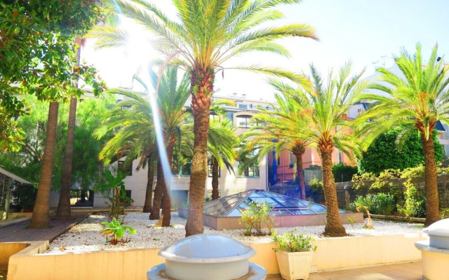 Nestor&Jeeves Fleurs Terrasse Central By sea Top floor