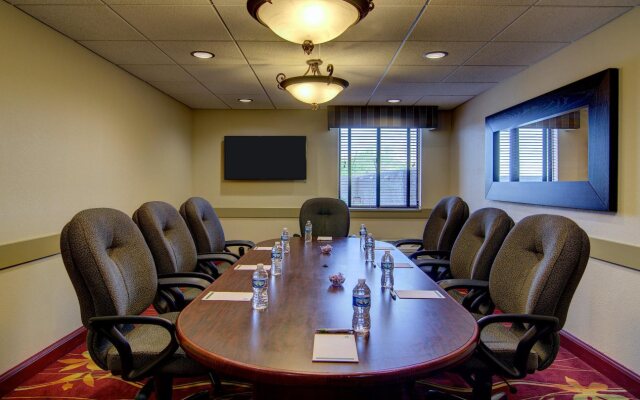 Spark by Hilton Germantown Washington DC North