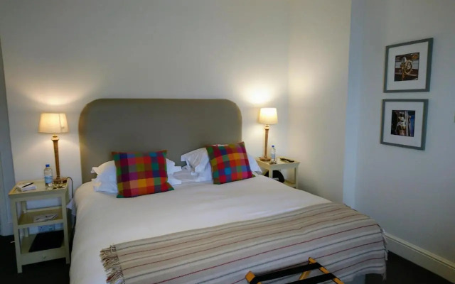 Cary Arms & Spa