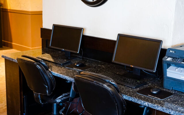 Boarders Inn & Suites by Cobblestone Hotels – Grand Island