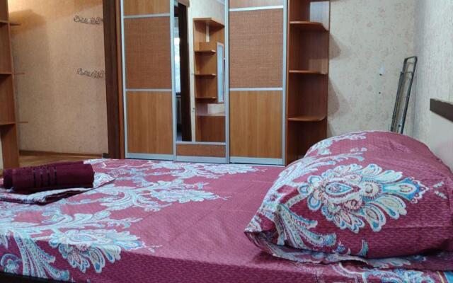 Апартаменты на Карла Маркса 96