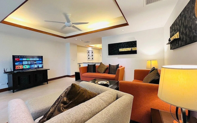 Laguna Village by RESAVA