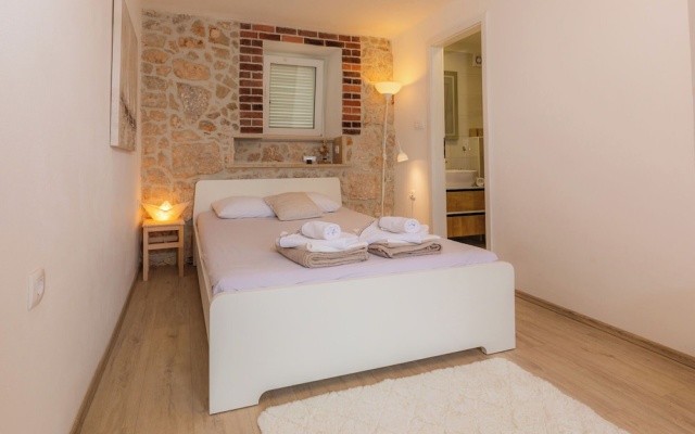 House Punat Residence