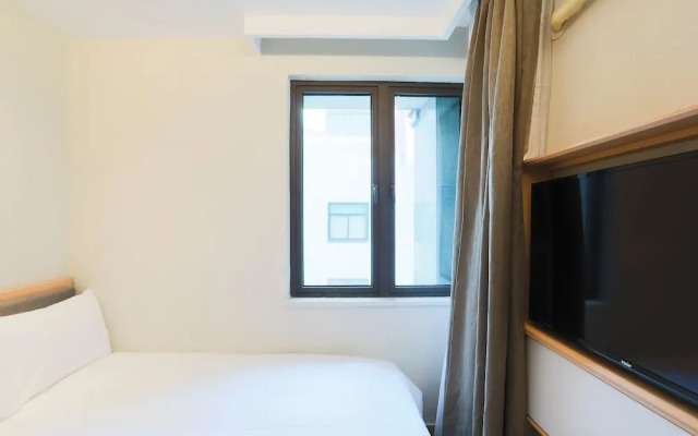 CJIA Service Apartment Hotel