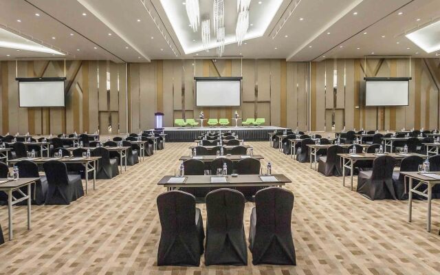 Novotel Manila Araneta City Hotel