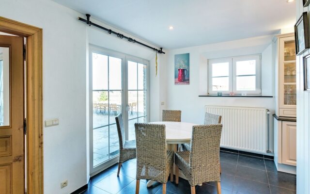 Rural Villa, 4 Kilometres From the Beach