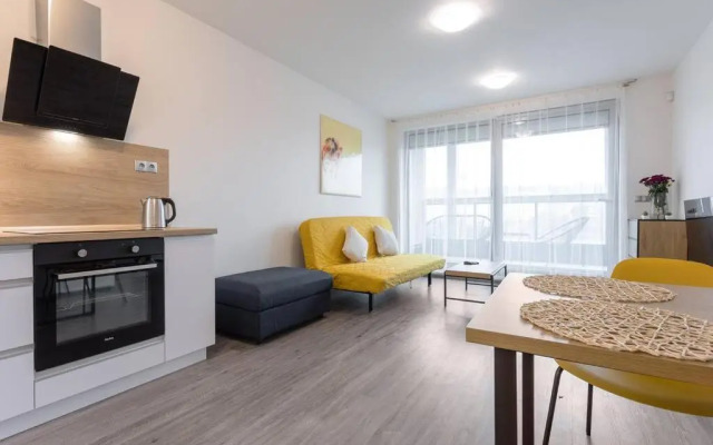 Yellow apartment with PARKING