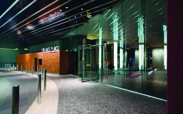 Palms Place