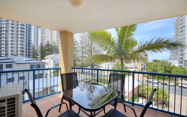 San Mateo on Broadbeach