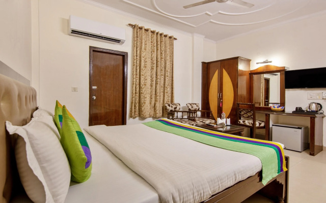 Treebo Paras International