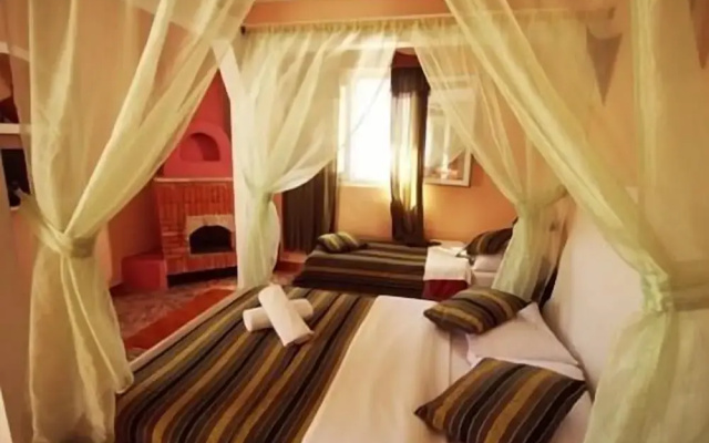 Luxury Riad Mounia