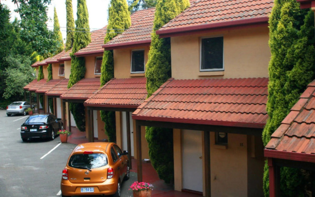 Elphin Motel & Serviced Apartments