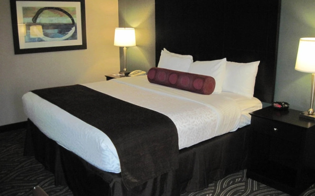 Holiday Inn Kingston