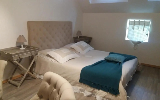 Le Clau Des Cerisiers