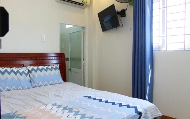 Anh Truc House - Near Front Beach