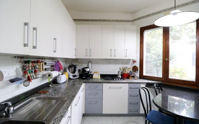 Apartment With one Bedroom in Capoterra, With Wonderful Mountain View,