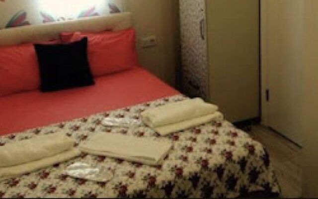 Büyükada Çiçekyalı Pansiyonu