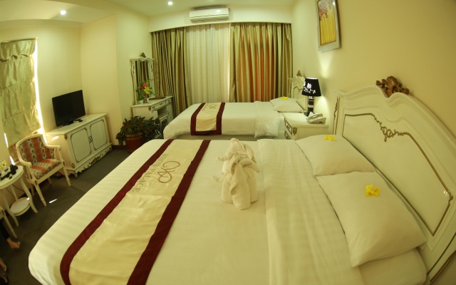 White Palace Hotel – Guest Rooms – Ha Tinh