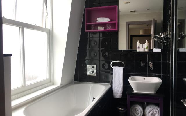 Hotel Indigo London - Kensington by IHG