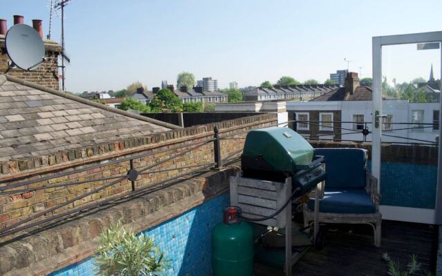 Islington 2 Bedroom Flat With Roof Terrace